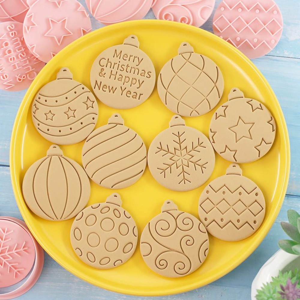 Ornament Ball Set - 11-częściowy zestaw foremek do ciastek świątecznych,