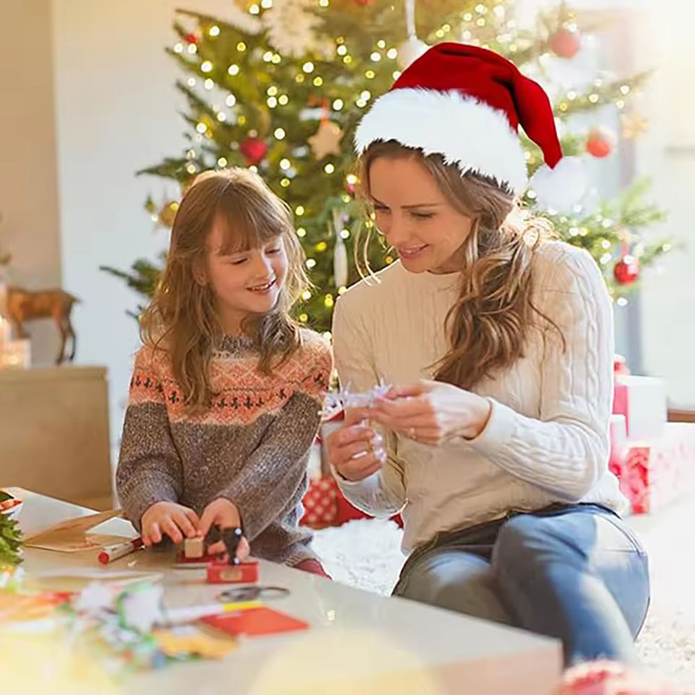 Nowy świąteczny kapelusz dla d – Santa Hat Plush recenzja i cena
